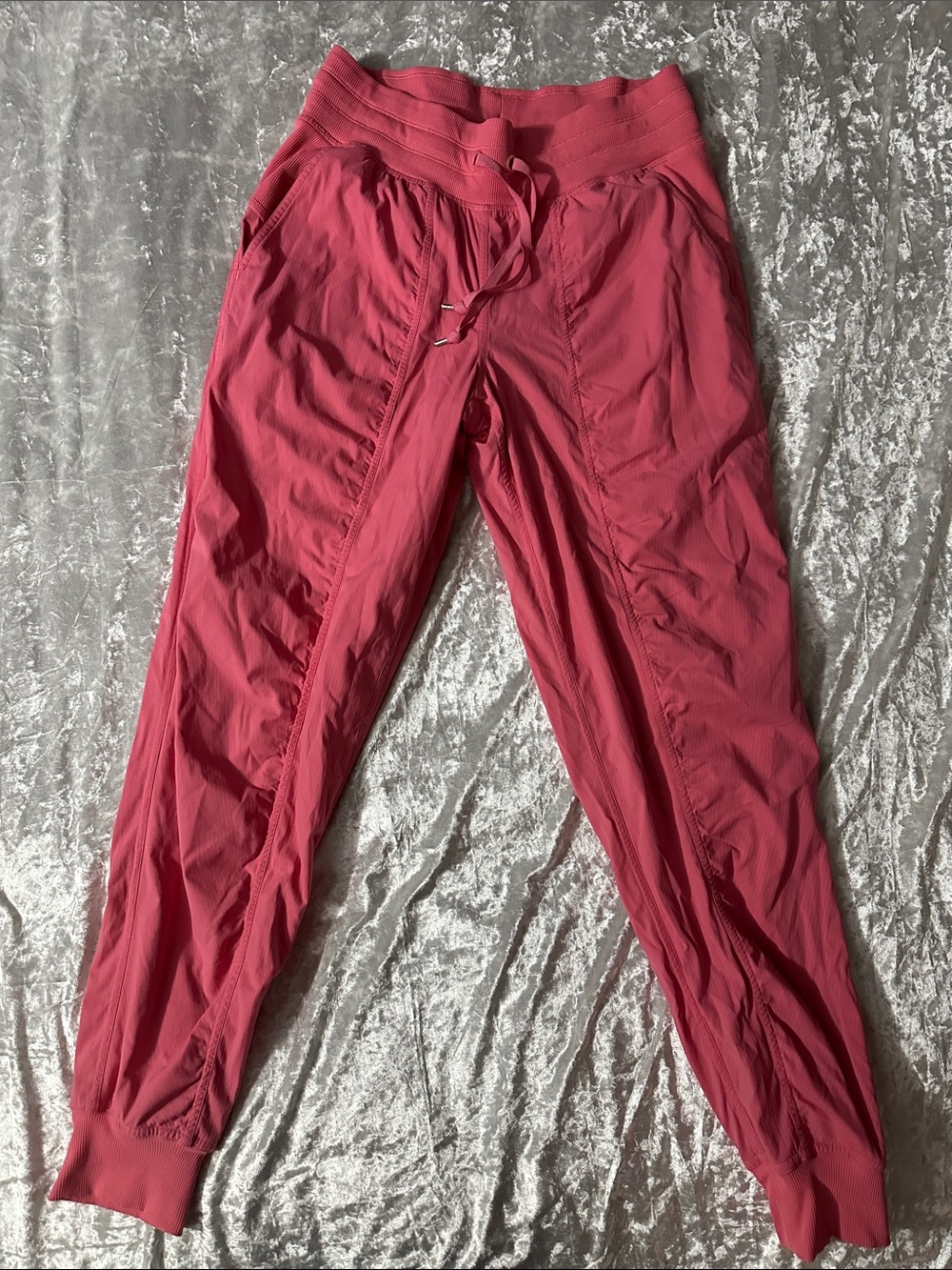 Lululemon lined dance studio joggers size 6